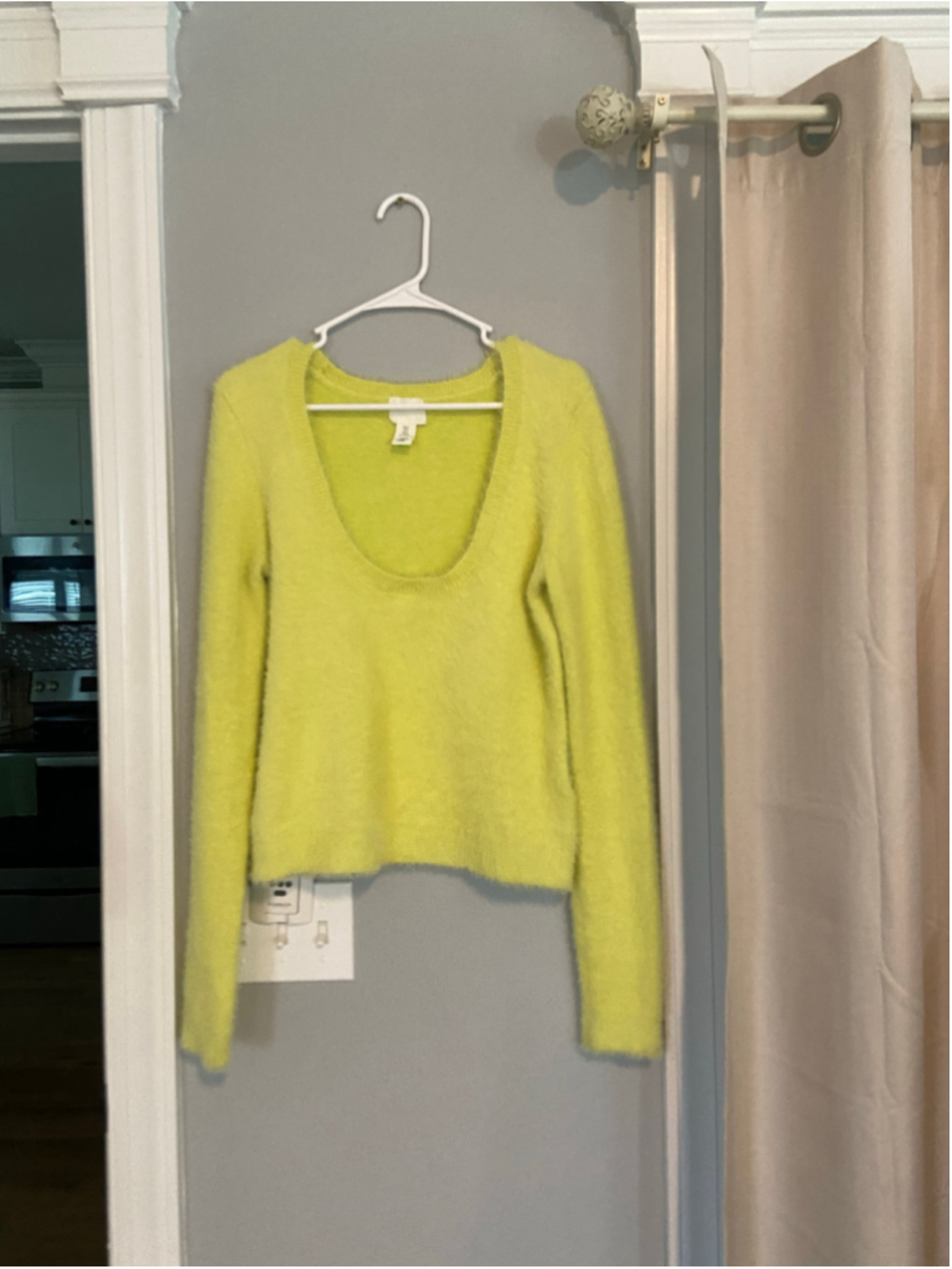 Vintage H&M sweater top size medium